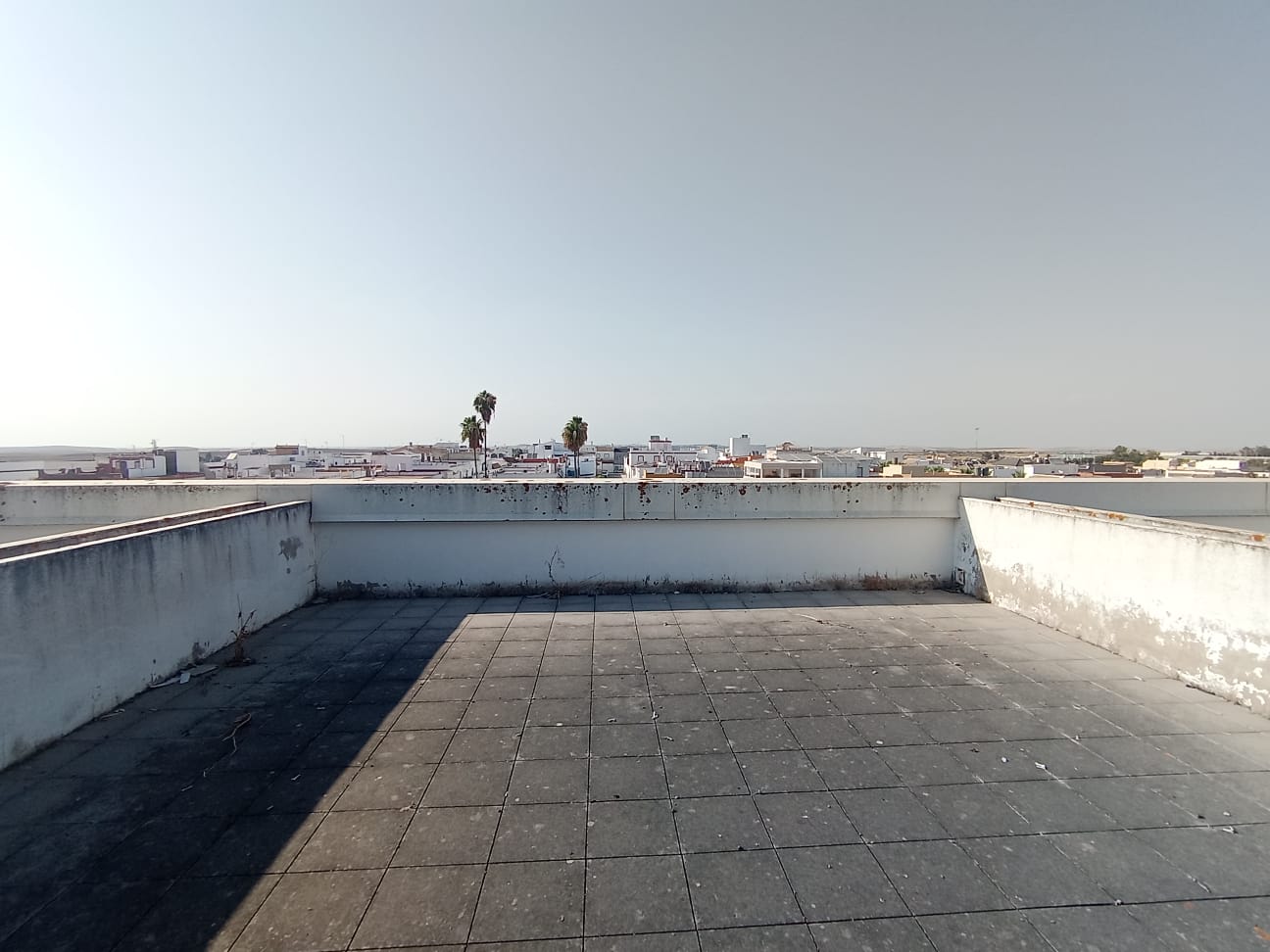 Local Comercial · El Cuervo · 1 hab.