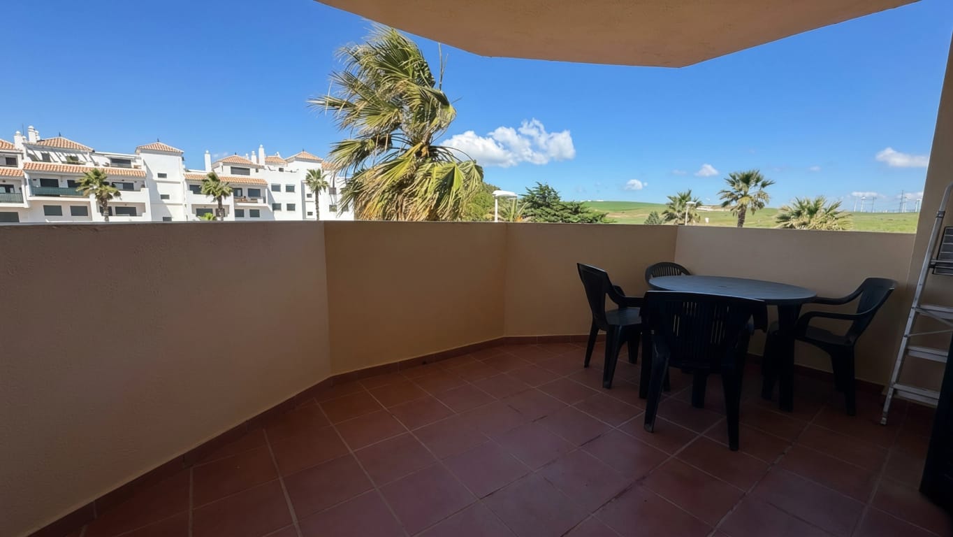 Piso · Zahara De los Atunes · 2 hab.