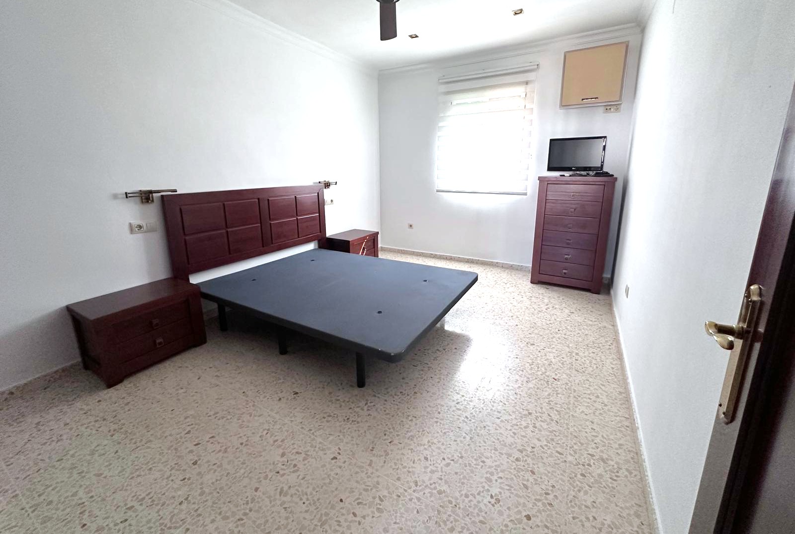 Unifamiliar · Lebrija · 4 hab.