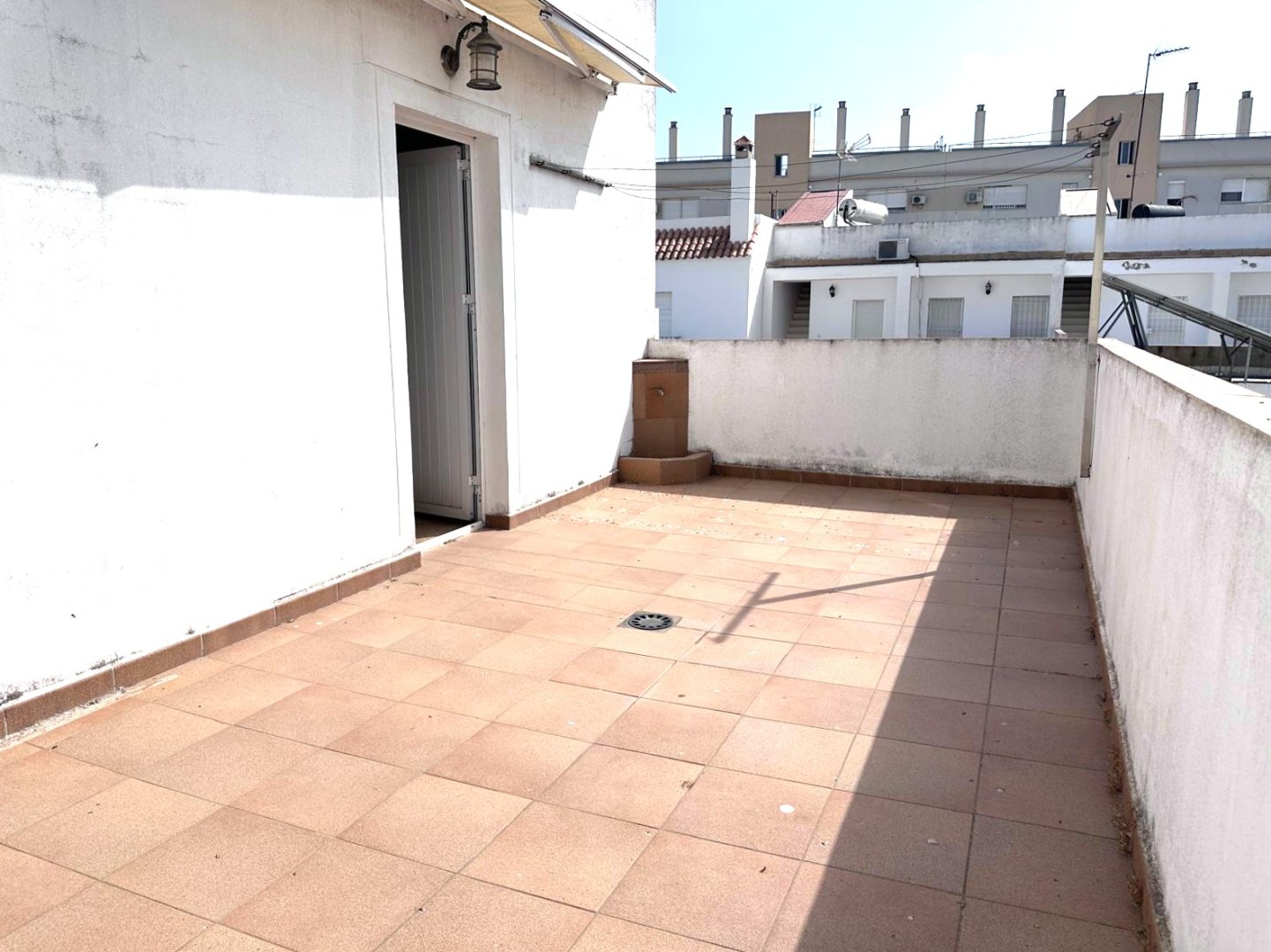 Unifamiliar · Lebrija · 4 hab.
