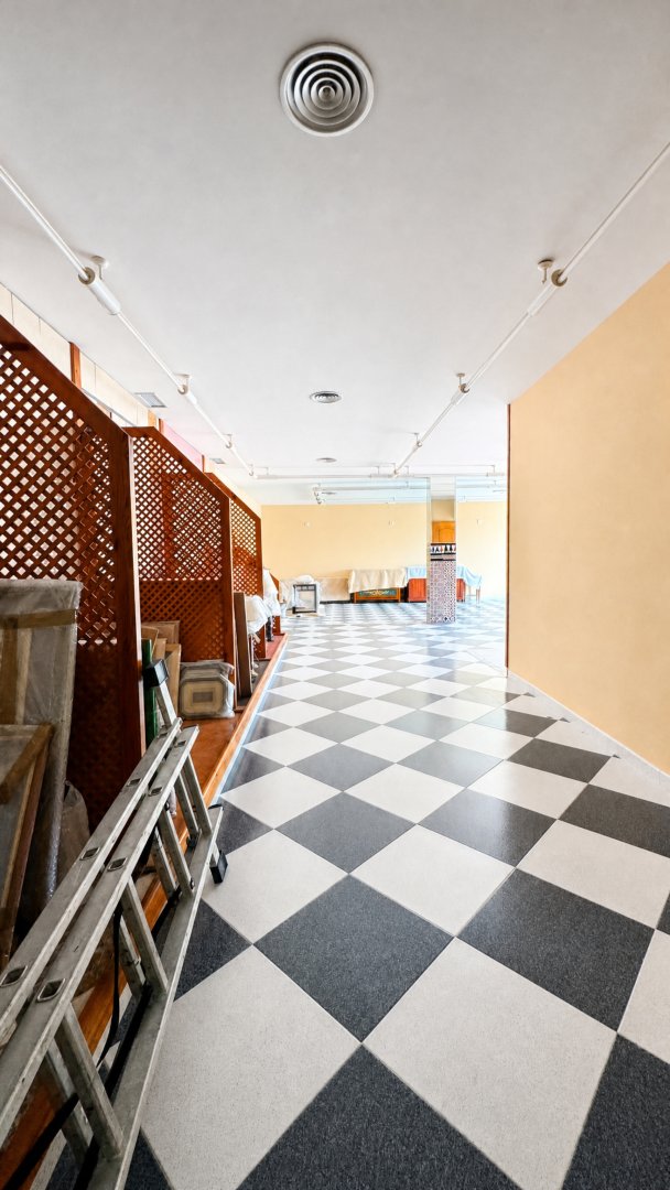 Nave Industrial · Sanlucar De Barrameda