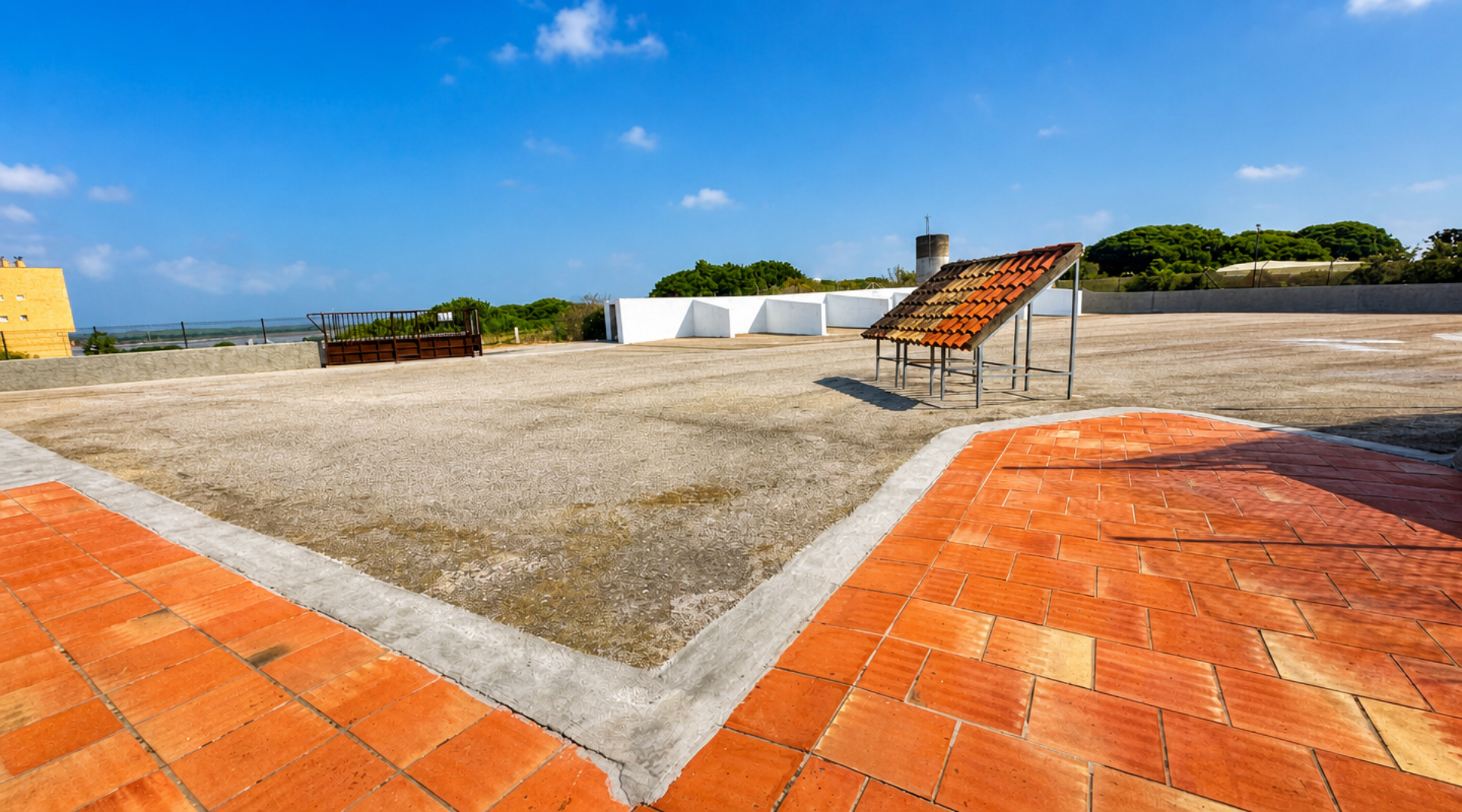 Nave Industrial · Sanlucar De Barrameda
