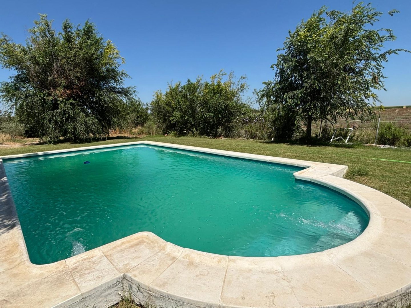 Finca · Las Cabezas de San Juan · 2 hab.
