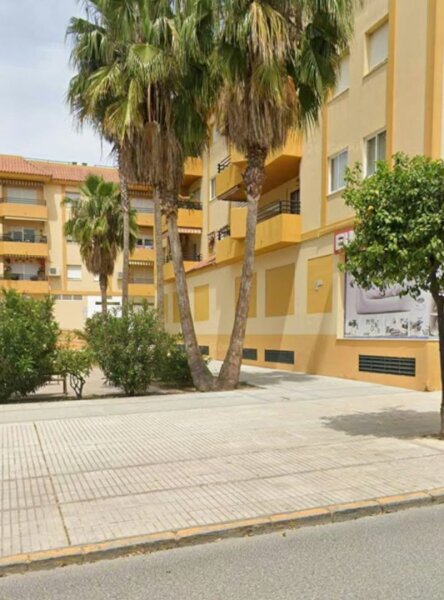 LOCAL COMERCIAL en Sanlúcar de Barrameda - 2